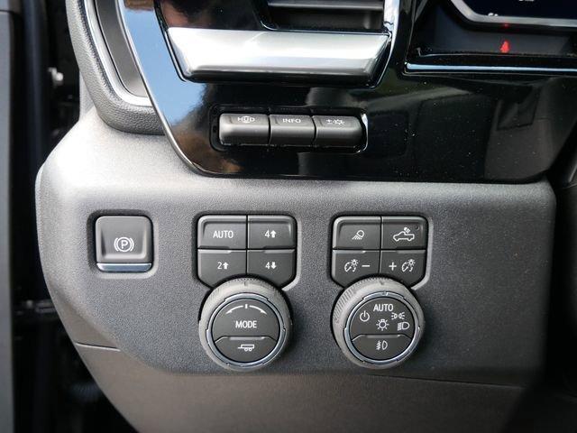 new 2026 Chevrolet Silverado 3500 car, priced at $80,976