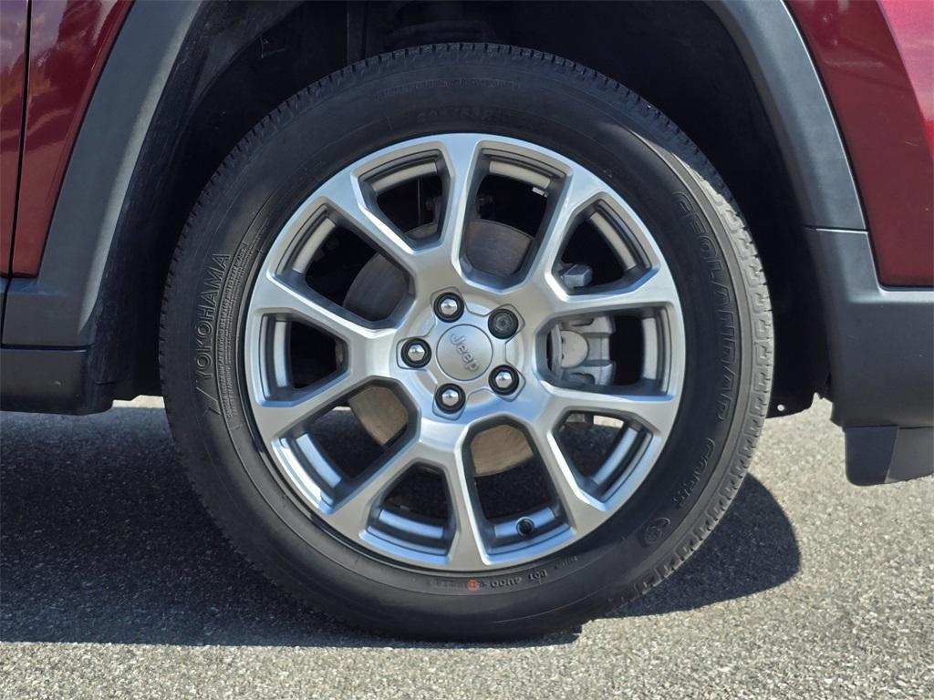 used 2022 Jeep Compass car, priced at $20,999