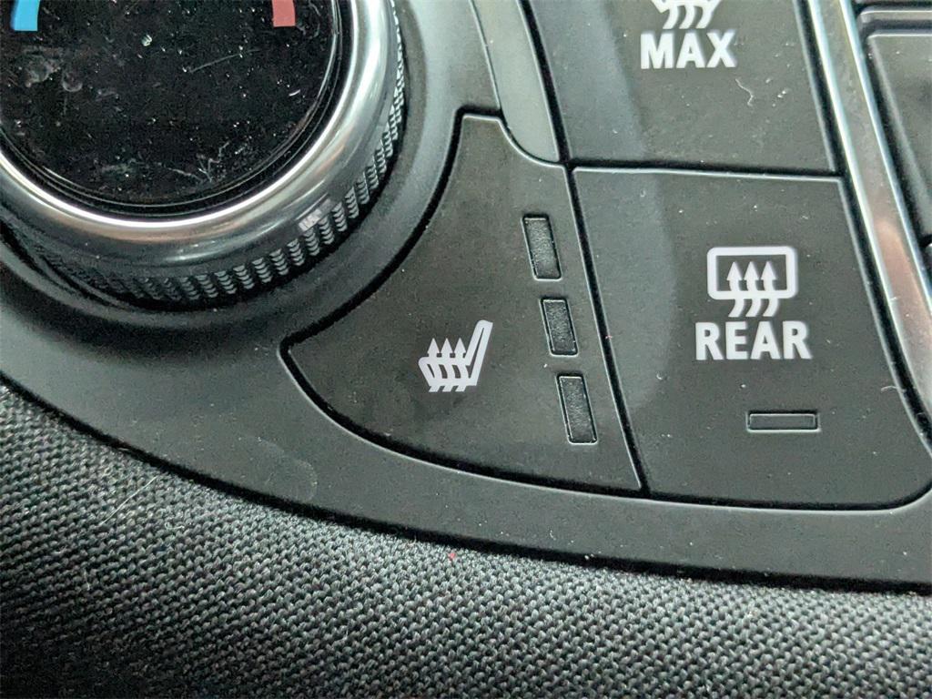 used 2024 Chevrolet Malibu car, priced at $18,999