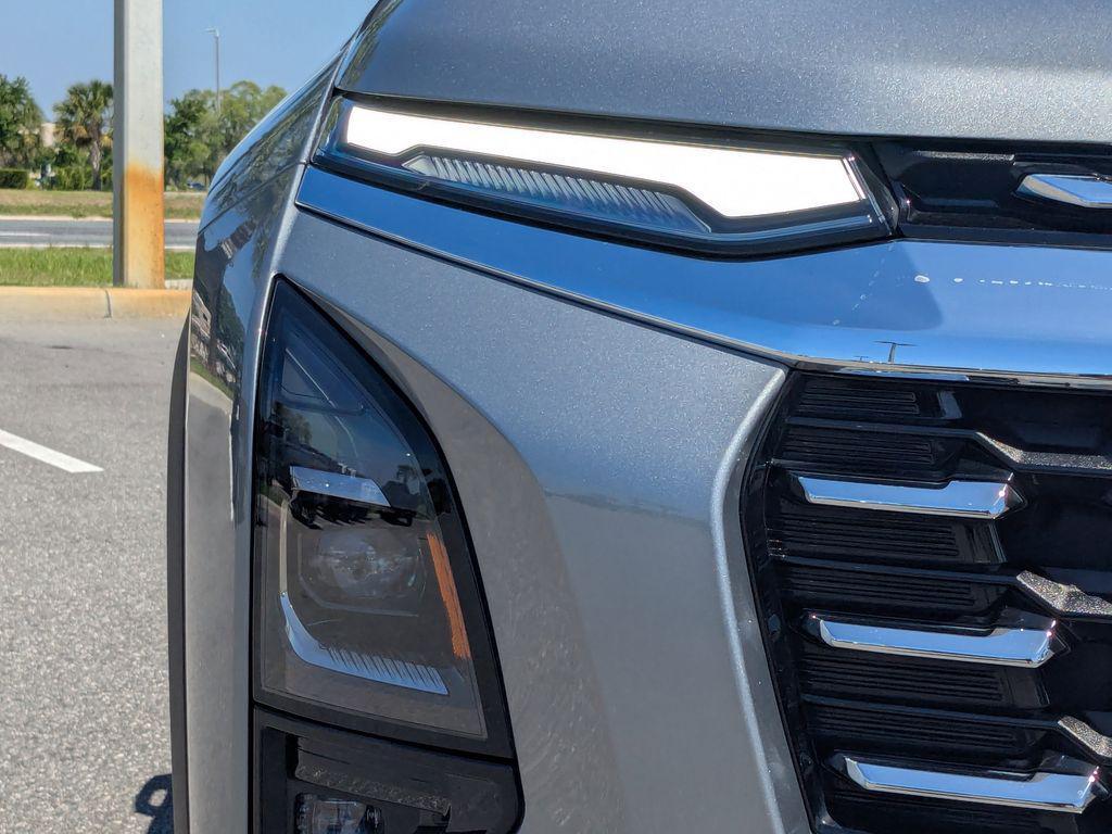 used 2025 Chevrolet Equinox car, priced at $27,999