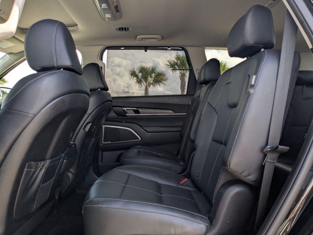 used 2024 Kia Telluride car, priced at $31,999