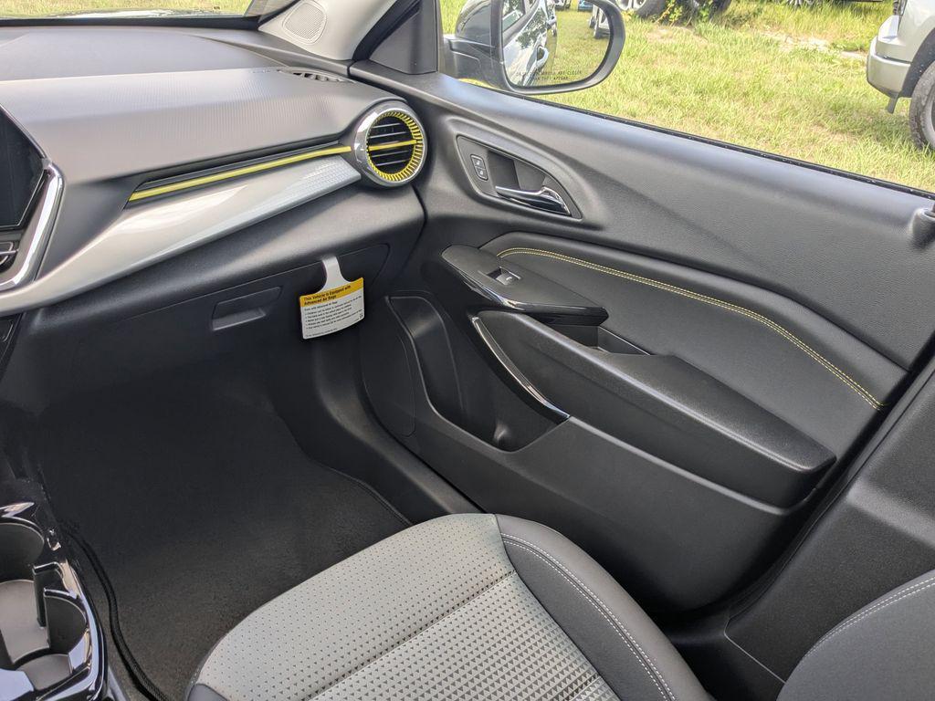 new 2026 Chevrolet Trax car, priced at $25,779