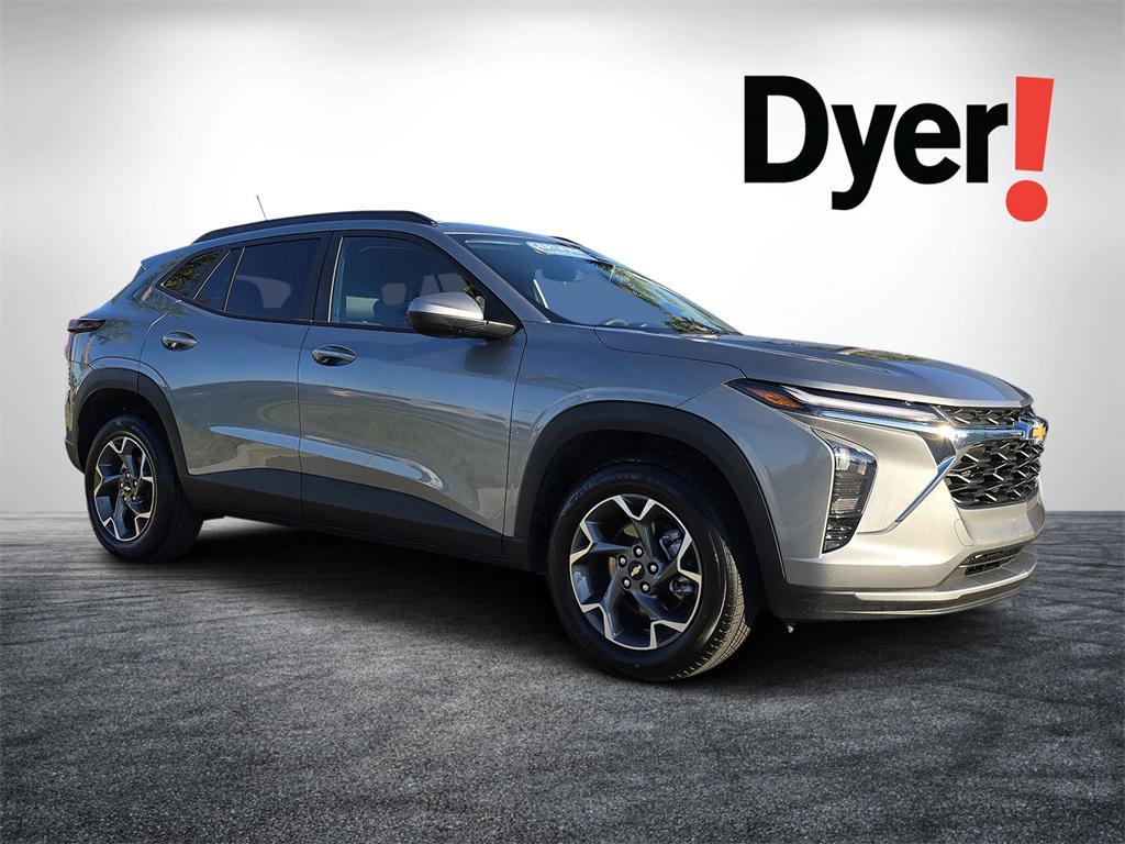 used 2025 Chevrolet Trax car, priced at $21,999