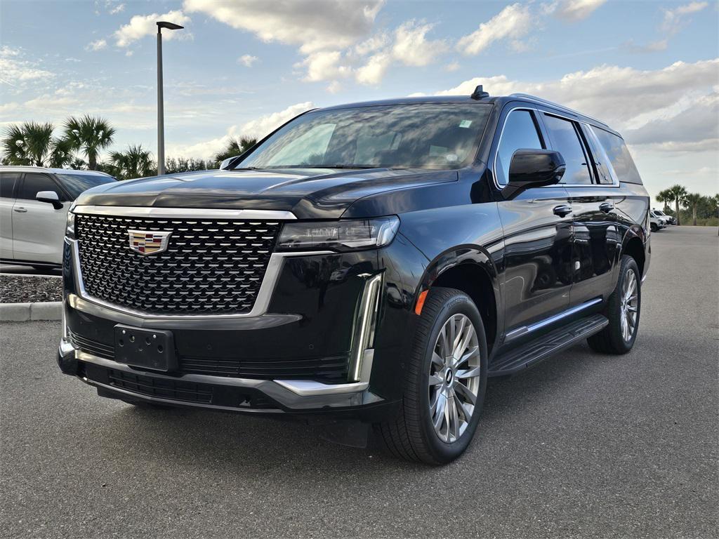 used 2022 Cadillac Escalade ESV car, priced at $60,999
