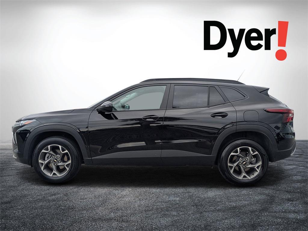 used 2025 Chevrolet Trax car, priced at $21,999