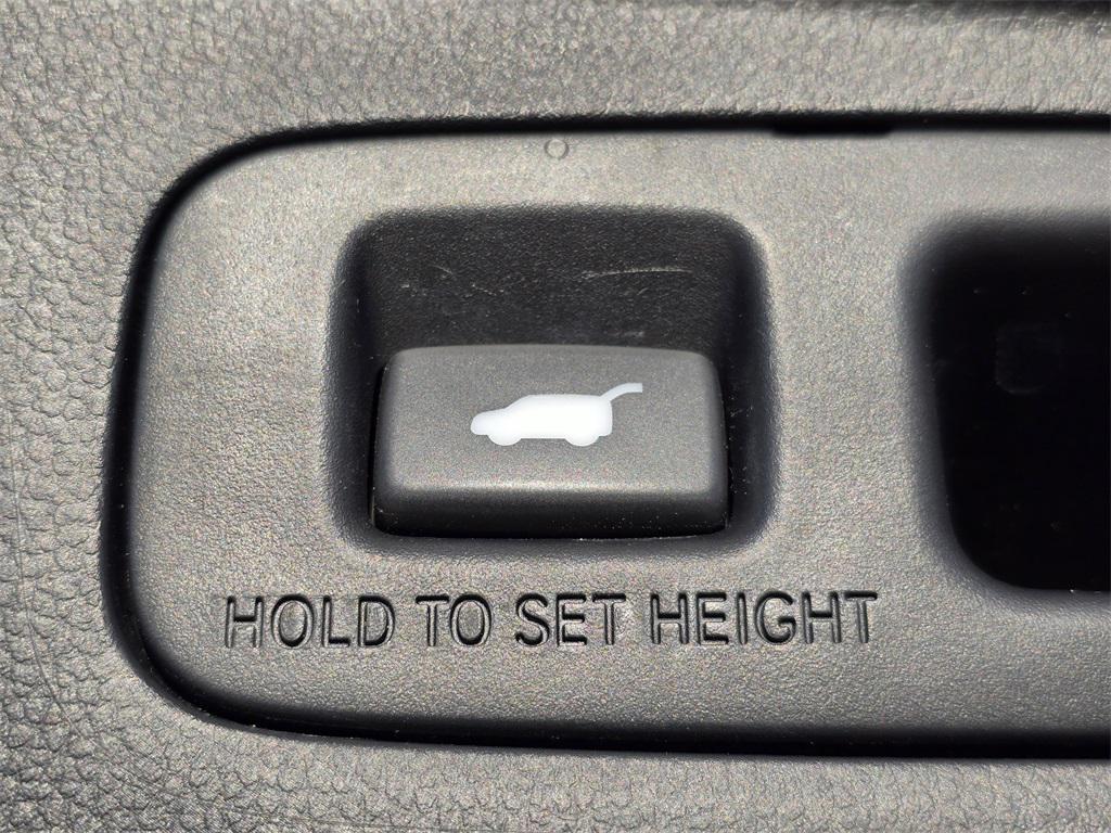 used 2023 Honda CR-V car, priced at $27,999