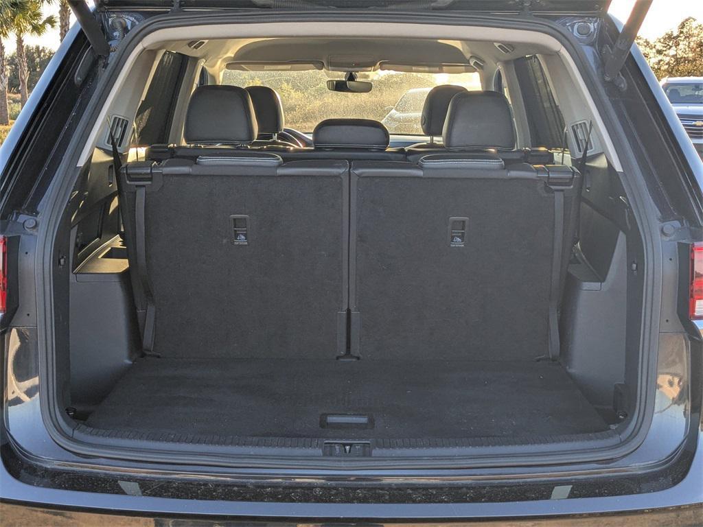 used 2021 Volkswagen Atlas car, priced at $17,999