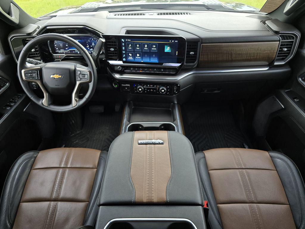 used 2024 Chevrolet Silverado 2500 car, priced at $71,393