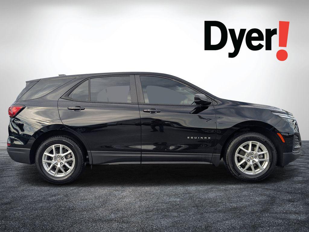 used 2024 Chevrolet Equinox car, priced at $24,393