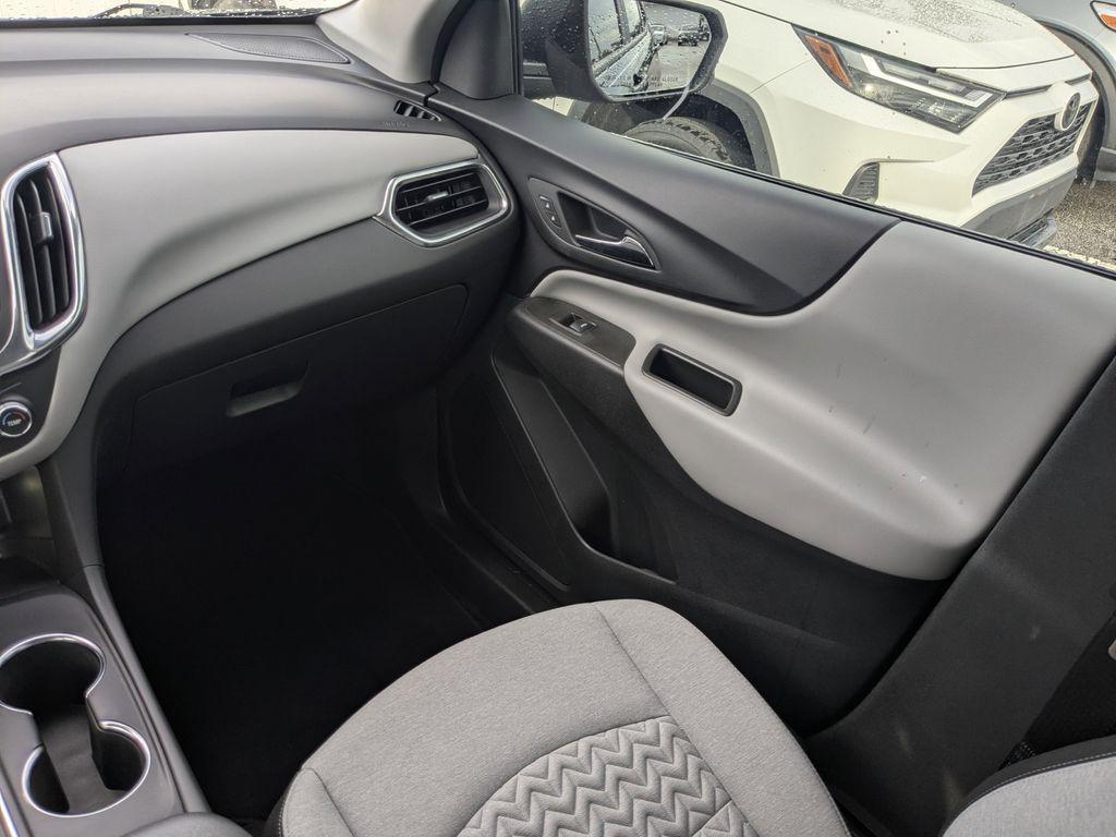 used 2024 Chevrolet Equinox car, priced at $24,393