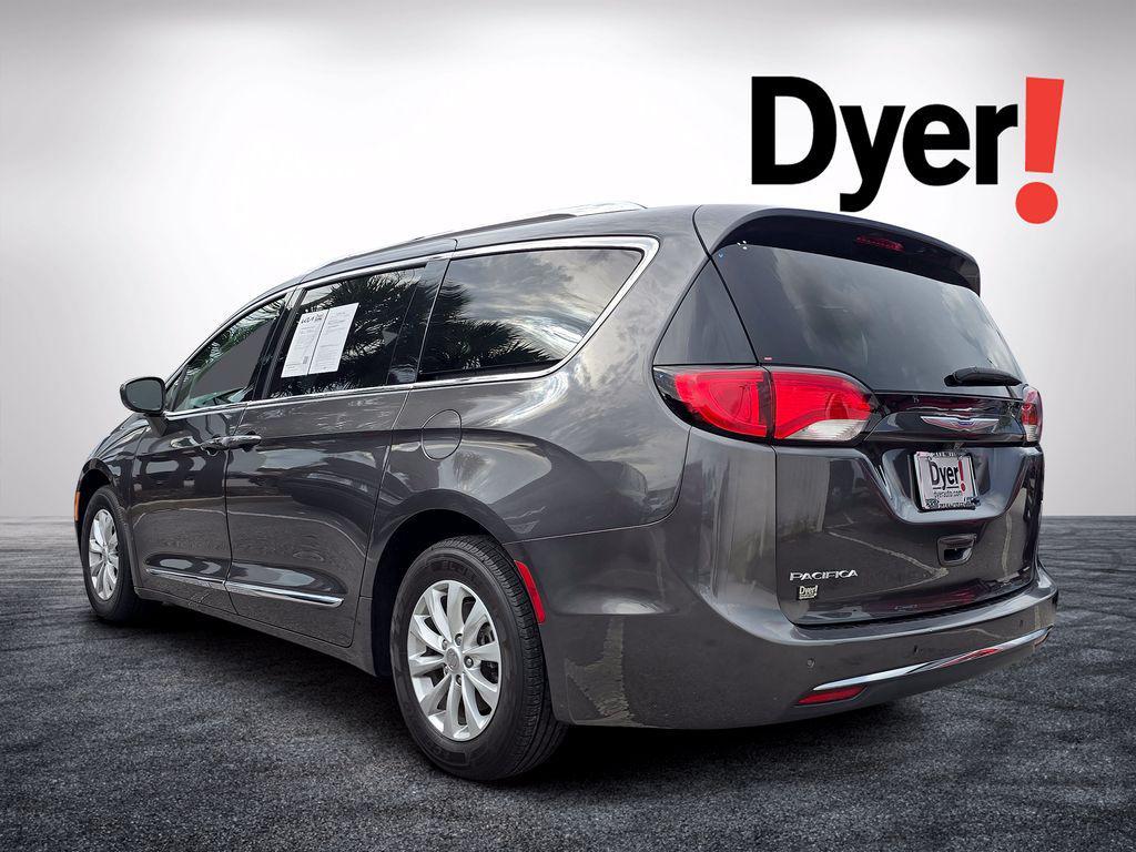 used 2019 Chrysler Pacifica car, priced at $16,393