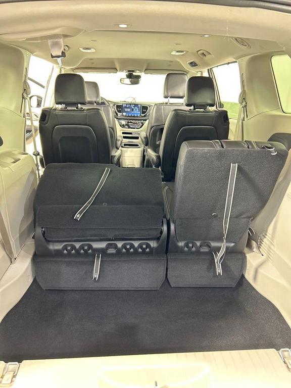 used 2024 Chrysler Pacifica car, priced at $25,982