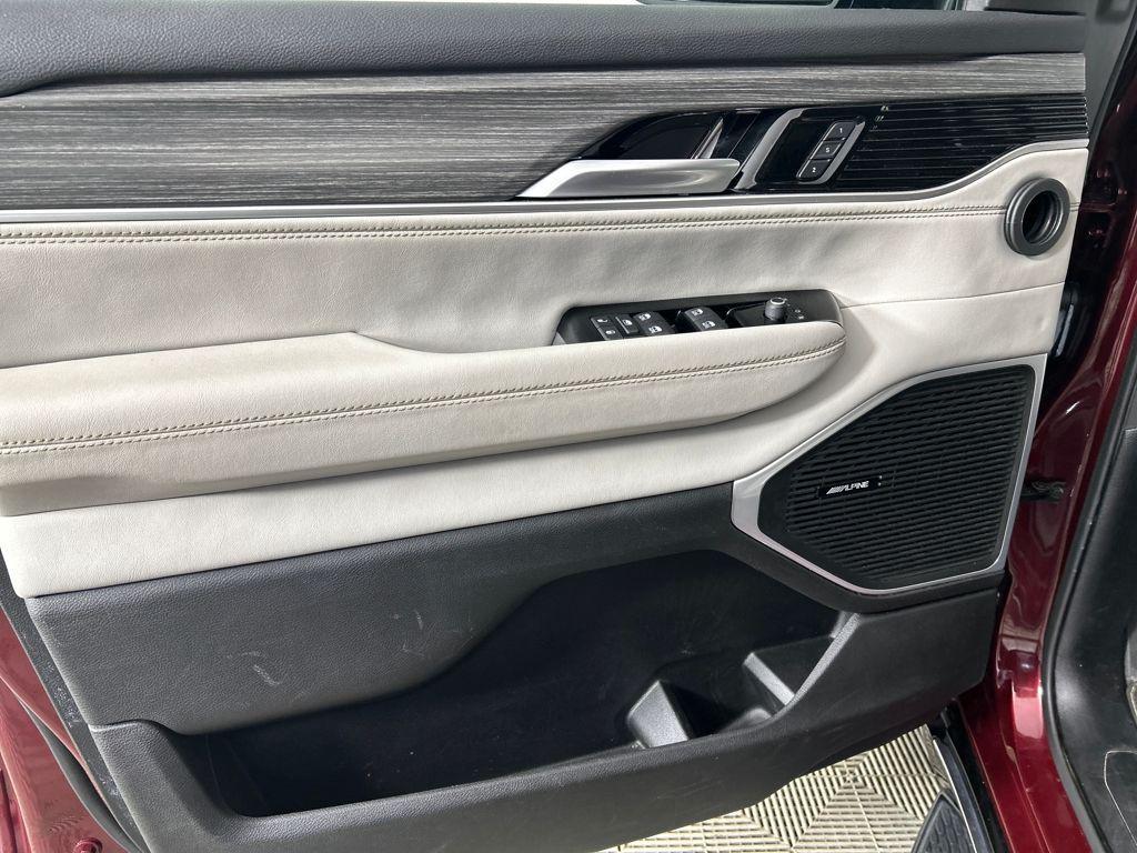 used 2024 Jeep Wagoneer car, priced at $44,888