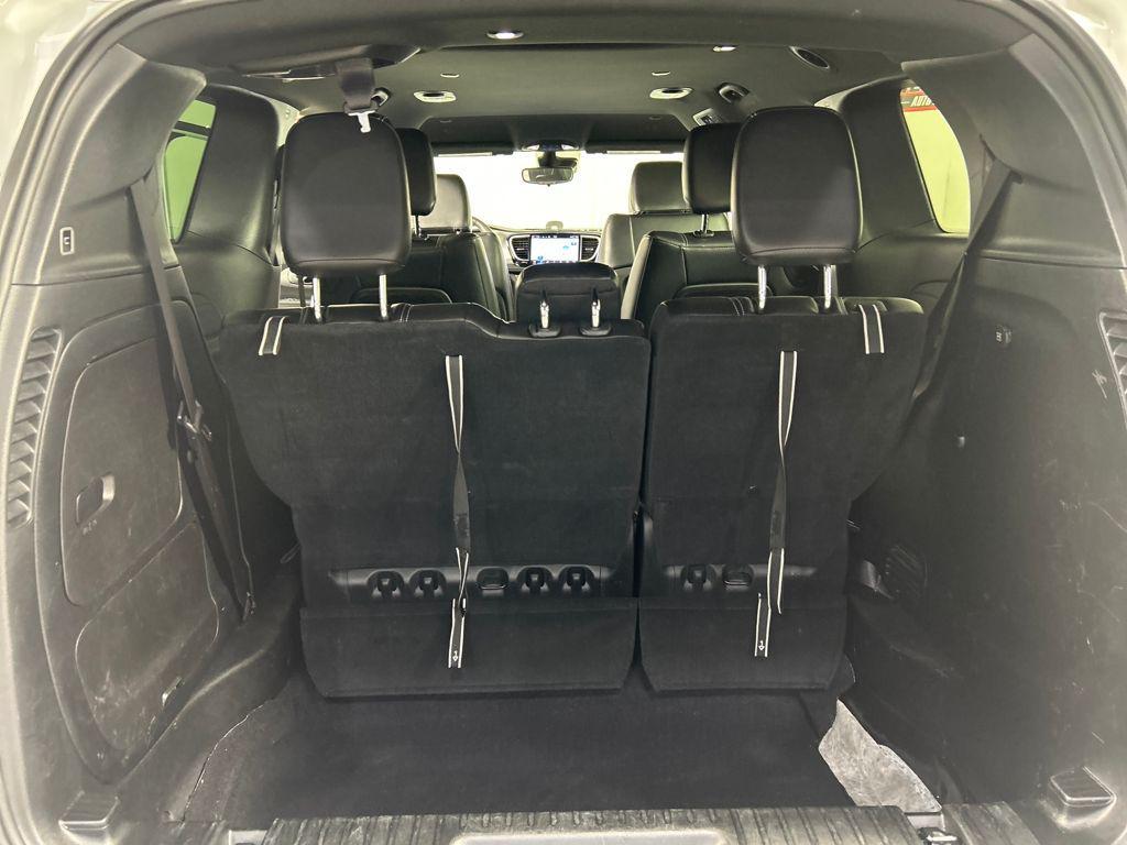 used 2024 Chrysler Pacifica Hybrid car, priced at $26,883