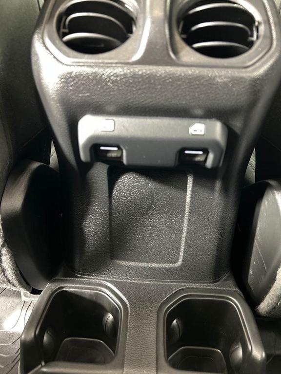 used 2022 Jeep Gladiator car, priced at $30,988