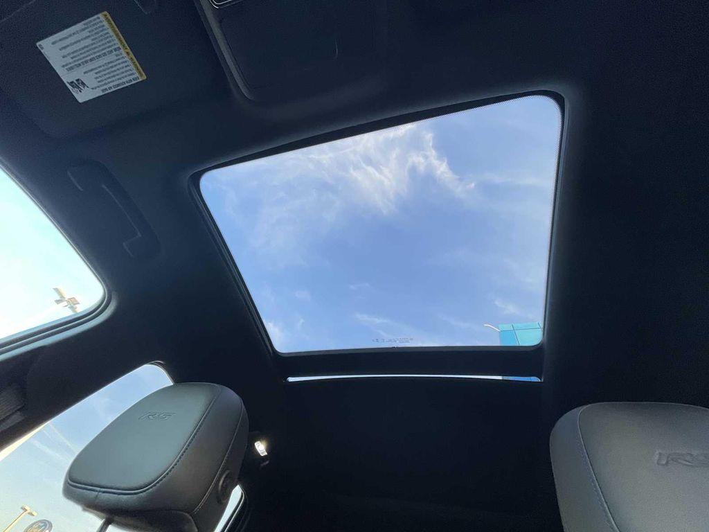 used 2025 Chevrolet Equinox car, priced at $31,990