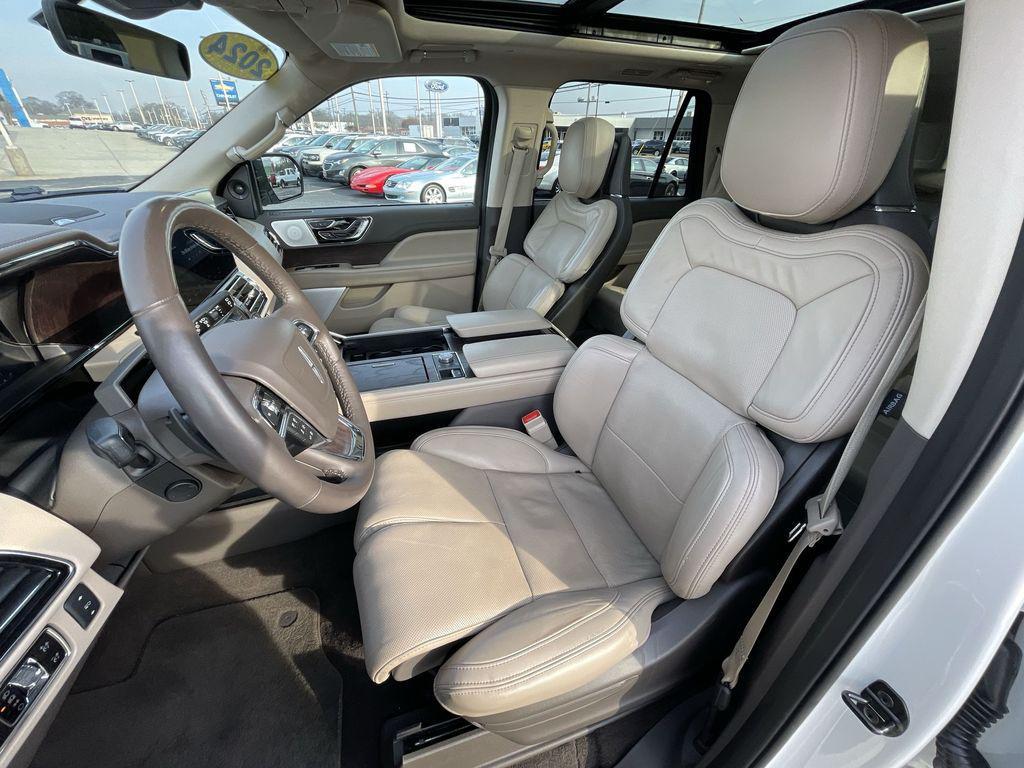 used 2024 Lincoln Navigator car, priced at $68,489