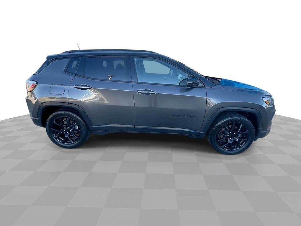 used 2022 Jeep Compass car, priced at $22,990