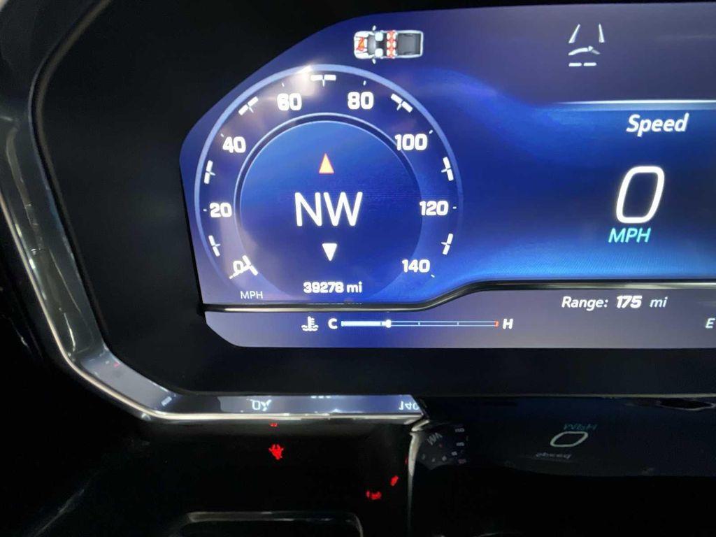 used 2024 Chevrolet Silverado 2500 car, priced at $76,990