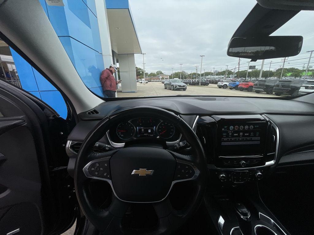 used 2019 Chevrolet Traverse car, priced at $15,990