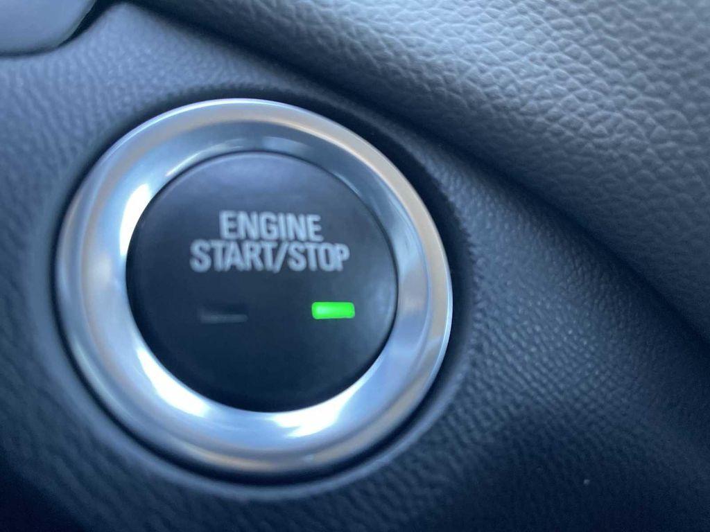 used 2022 Chevrolet Equinox car, priced at $21,990