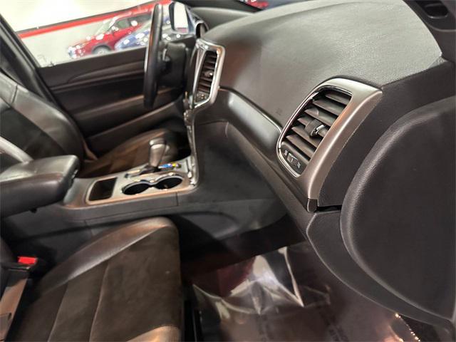 used 2017 Jeep Grand Cherokee car, priced at $14,700