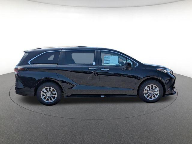new 2026 Toyota Sienna car, priced at $46,960