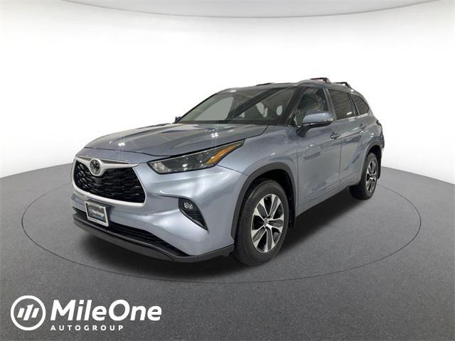used 2024 Toyota Highlander car, priced at $39,777