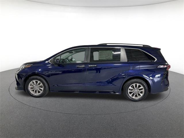 used 2024 Toyota Sienna car, priced at $37,200