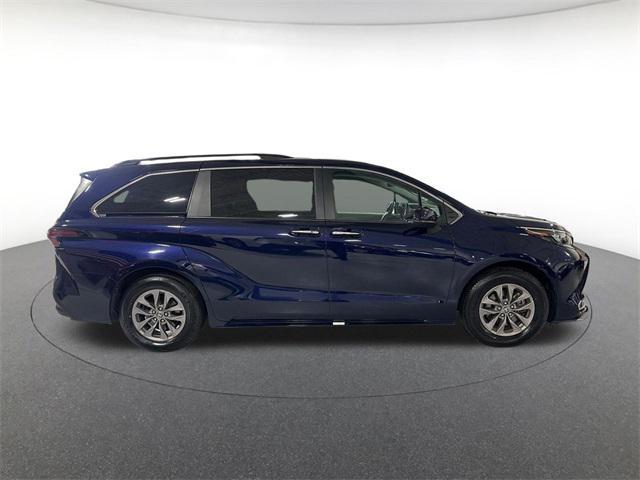 used 2024 Toyota Sienna car, priced at $37,200