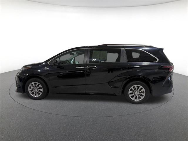 used 2024 Toyota Sienna car, priced at $37,000