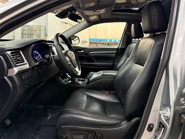 used 2018 Toyota Highlander car, priced at $22,500