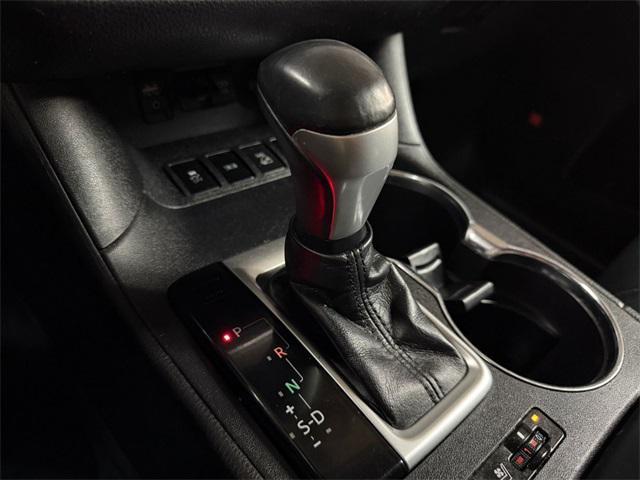 used 2018 Toyota Highlander car, priced at $22,500
