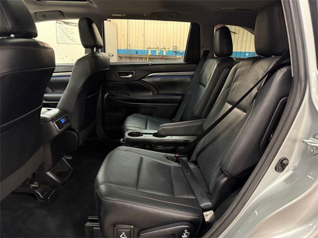 used 2018 Toyota Highlander car, priced at $22,500