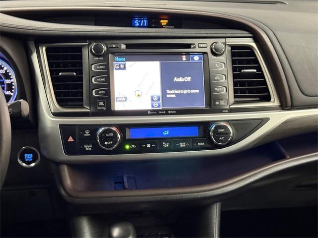 used 2018 Toyota Highlander car, priced at $22,500