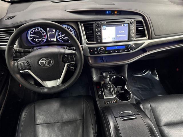 used 2018 Toyota Highlander car, priced at $22,500