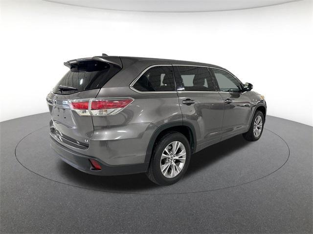 used 2016 Toyota Highlander car, priced at $11,000