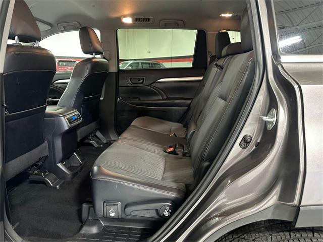 used 2016 Toyota Highlander car, priced at $11,000