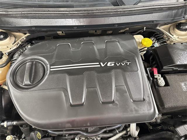 used 2015 Jeep Cherokee car, priced at $11,500