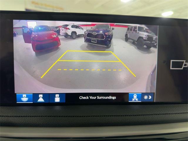 used 2025 Acura MDX car, priced at $45,900