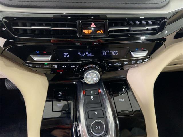 used 2025 Acura MDX car, priced at $45,900