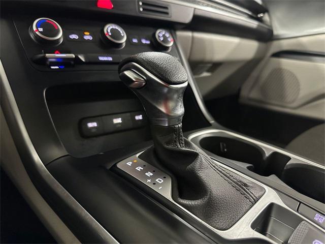 used 2023 Kia Carnival car, priced at $29,700