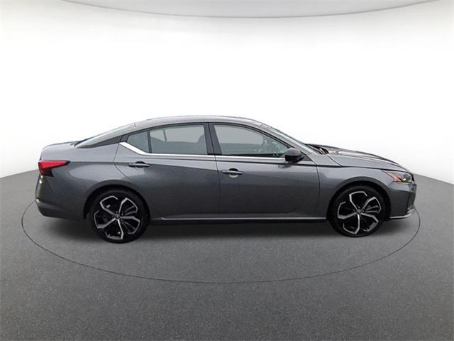 used 2023 Nissan Altima car, priced at $18,277