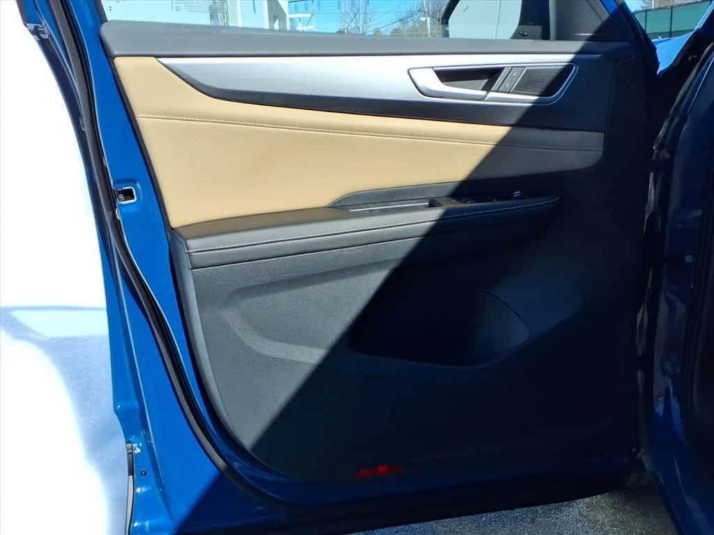 used 2025 Volkswagen Atlas Cross Sport car, priced at $34,994