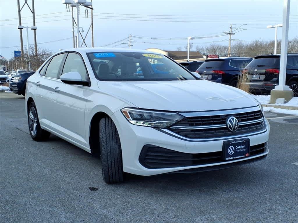 used 2023 Volkswagen Jetta car, priced at $21,714