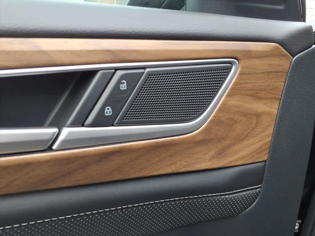 used 2025 Volkswagen Atlas car, priced at $33,972