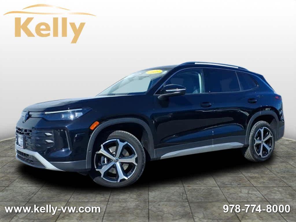 used 2025 Volkswagen Tiguan car, priced at $32,992