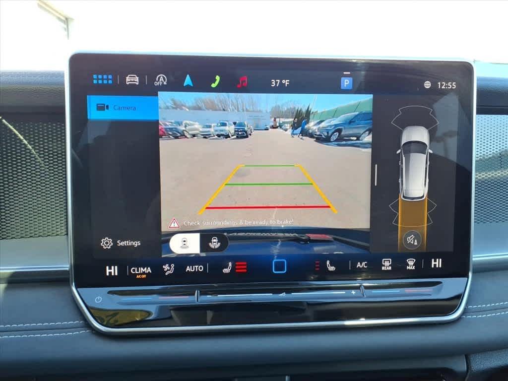 used 2025 Volkswagen Tiguan car, priced at $32,992