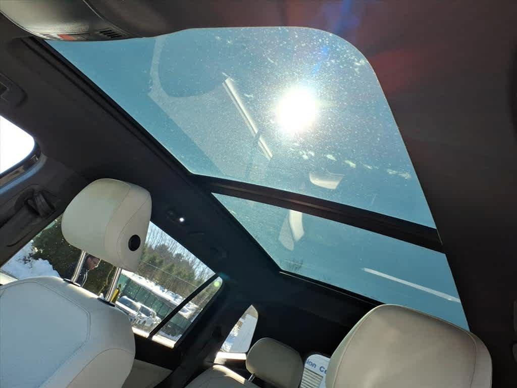 used 2023 Volkswagen Tiguan car, priced at $25,992