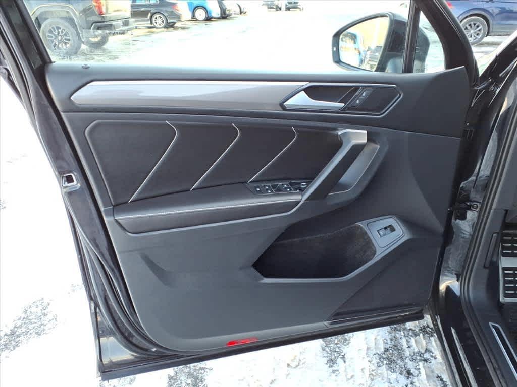 used 2024 Volkswagen Tiguan car, priced at $31,993